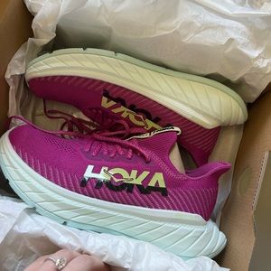 Hoka Carbon X 3 size 8